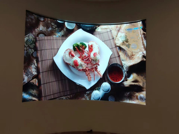 和平室内P2.5弧形LED屏